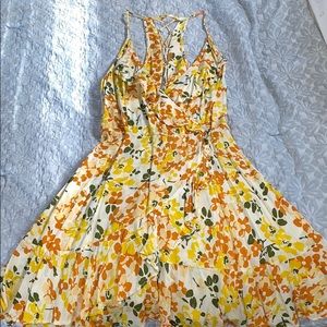 Urban outfitters floral sundress 🌞